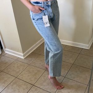 Zara Jeans - Mom Slim Fit